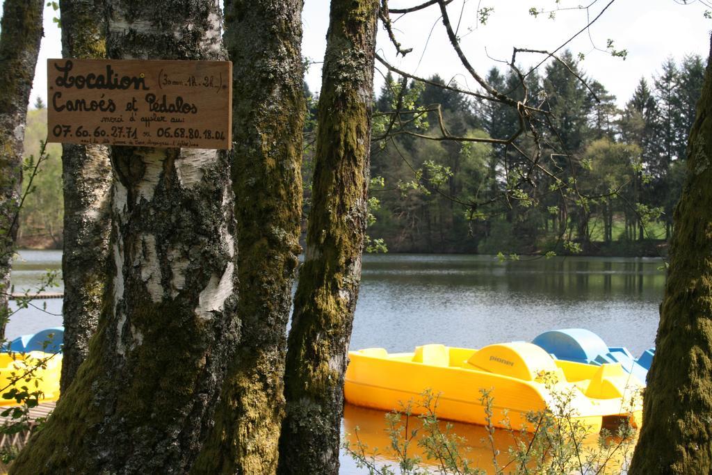 La Ptite Ferme De Caro Hotell Meyrignac-lʼÉglise Exteriör bild