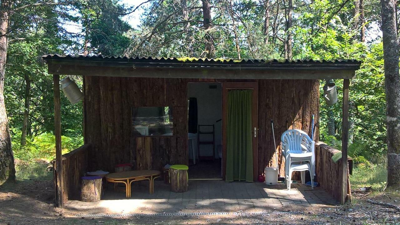 La Ptite Ferme De Caro Hotell Meyrignac-lʼÉglise Exteriör bild